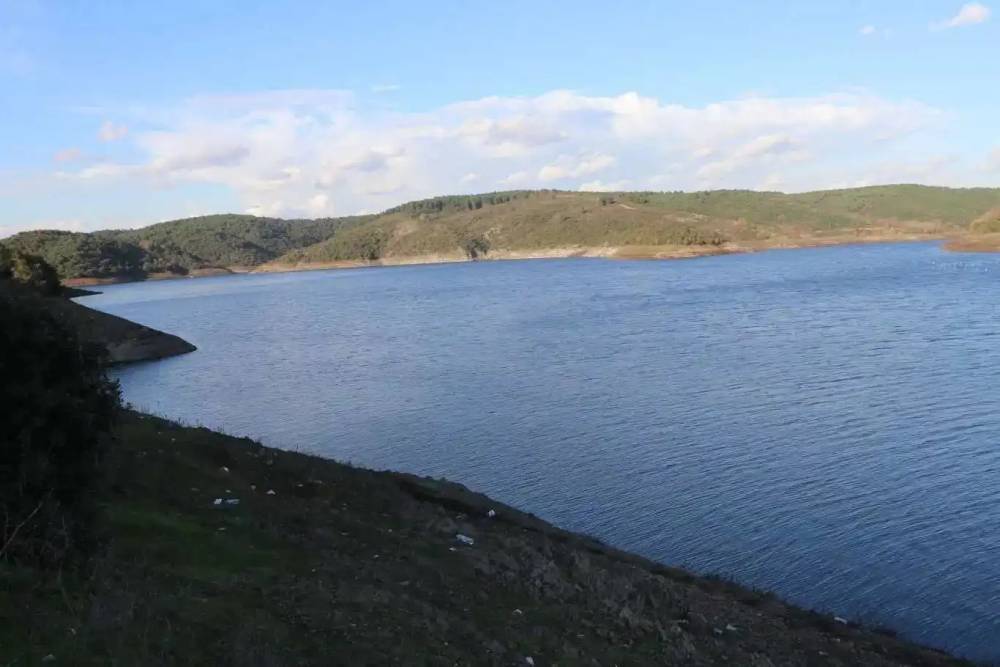 İstanbul&rsquo;da baraj doluluk oranı y&uuml;zde 70,83 olarak &ouml;l&ccedil;&uuml;ld&uuml;