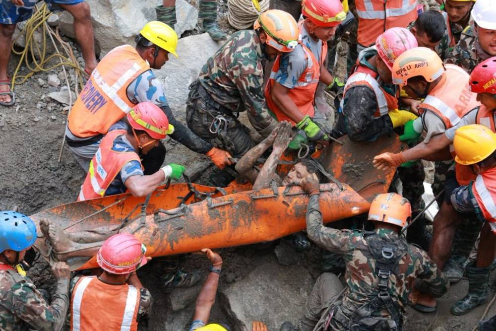 &Ccedil;in'in Tibet b&ouml;lgesindeki selde &ouml;l&uuml; sayısı 31'e y&uuml;kseldi 531 kayıp