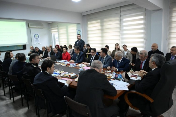 Keşan&rsquo;da uyuşturucuya karşı "topyek&ucirc;n m&uuml;cadele" 