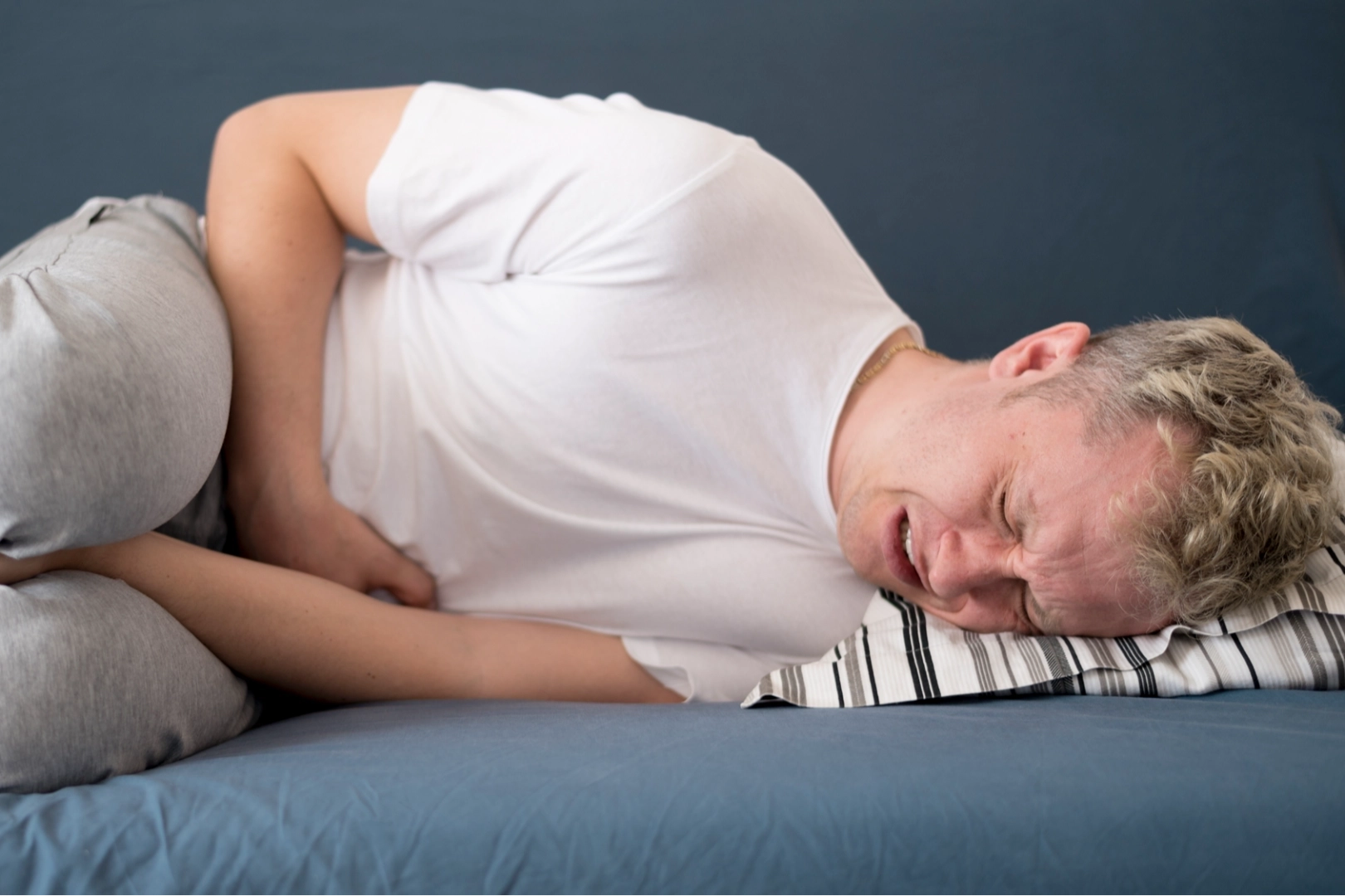 Haftalarca s&uuml;ren ishal ve karın ağrısına dikkat