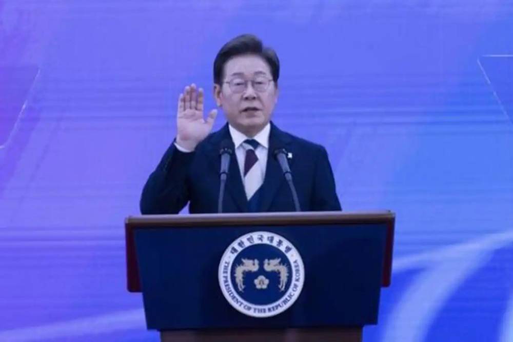 G&uuml;ney Kore liderinin paylaşımı işgal rejiminde krize neden oldu