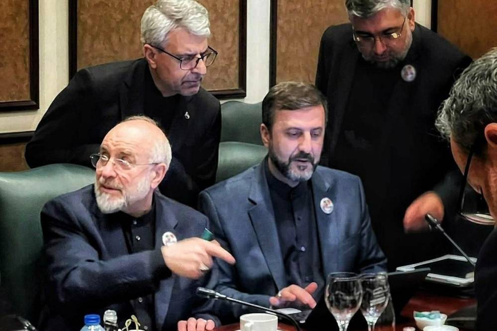 İslamabad'da &uuml;&ccedil;l&uuml; g&ouml;r&uuml;şmeler sona erdi