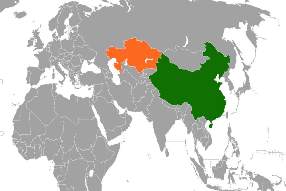 &Ccedil;in ve Kazakistan arasında 13 milyar dolarlık anlaşma