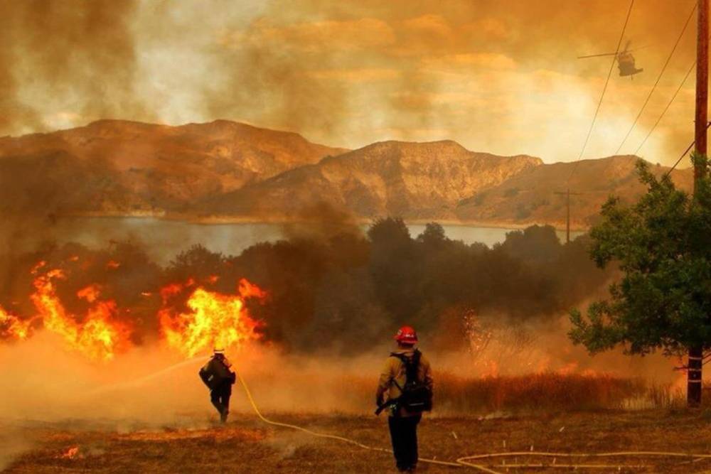 ABD&rsquo;de ulusal parkta yangın faciası: 14 bin 600 d&ouml;n&uuml;m alan k&uuml;l oldu