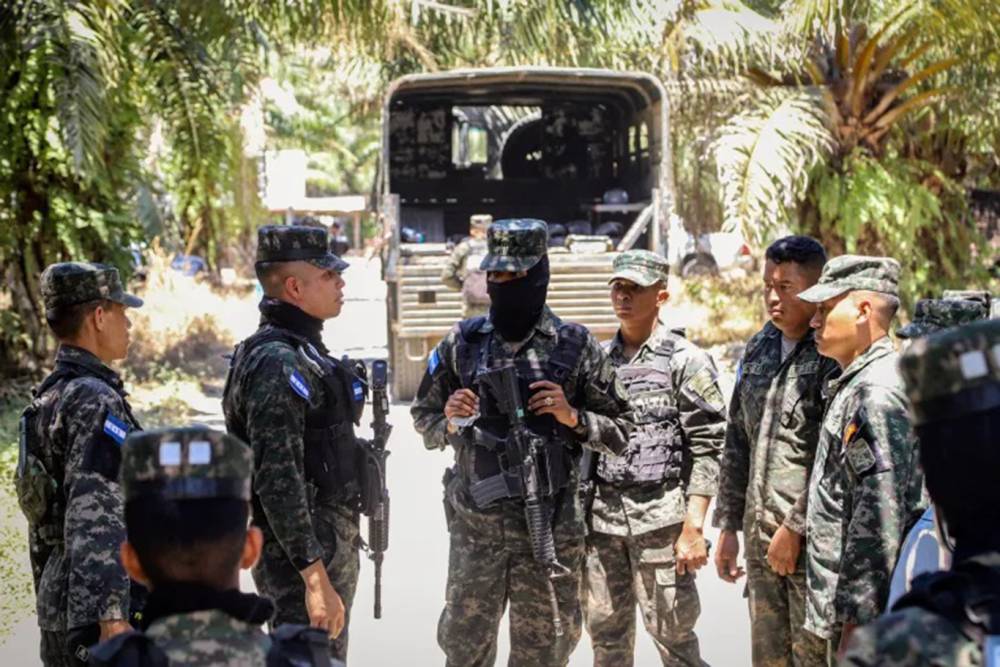 Honduras'ıta katliam gibi saldırı: 6'sı polis 24 &ouml;l&uuml;