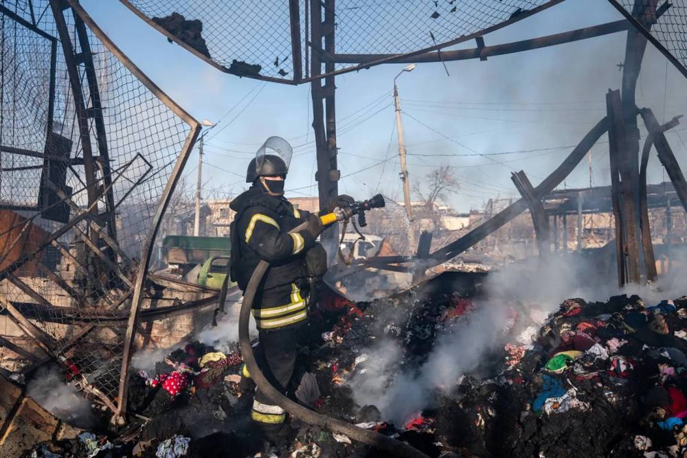 Rusya'da alevler i&ccedil;inde kalan konutta 6 kişi hayatını kaybetti