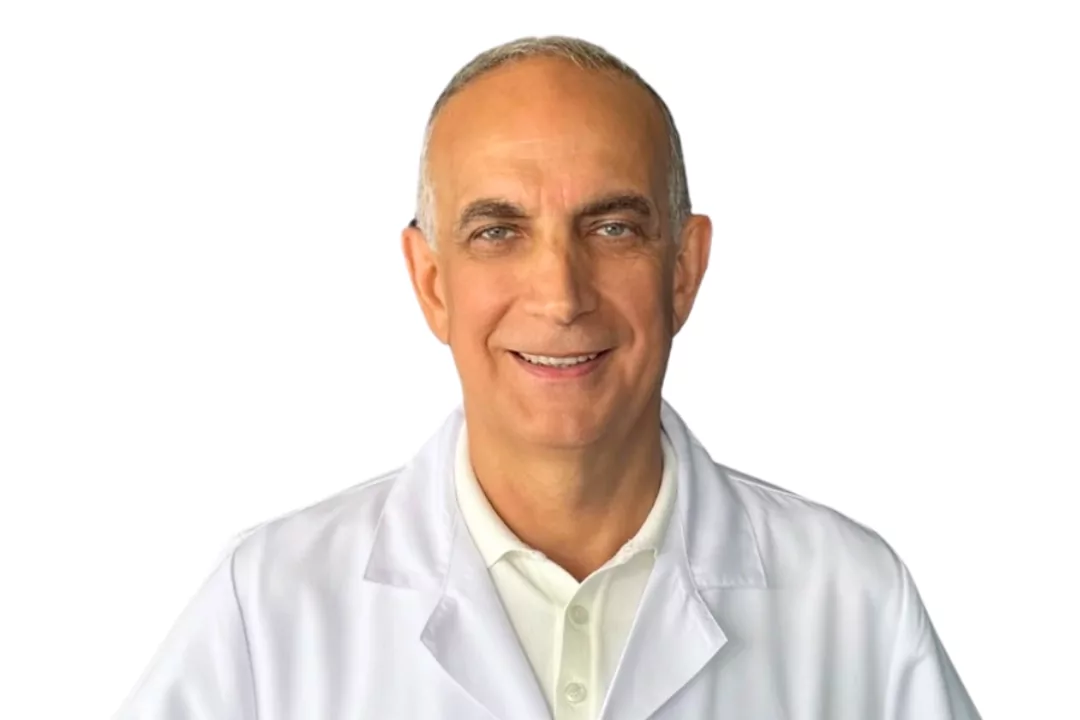 Op. Dr. Şeref Kayabaş&rsquo;tan 'g&ouml;z muayenesi' uyarısı