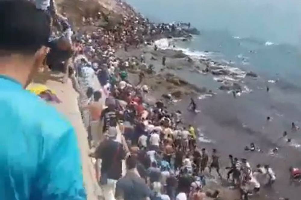 Hayatını kaybeden g&ouml;&ccedil;men sayısı 57'ye y&uuml;kseldi: 37 bin 500 g&ouml;&ccedil;men Fas'a geri d&ouml;nd&uuml;