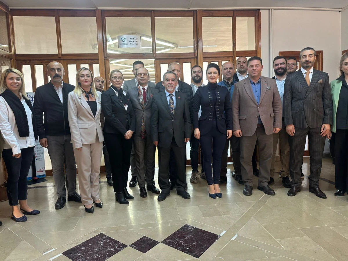 CHP Çorlu İlçe Yönetimi ziyaretlerde bulundu