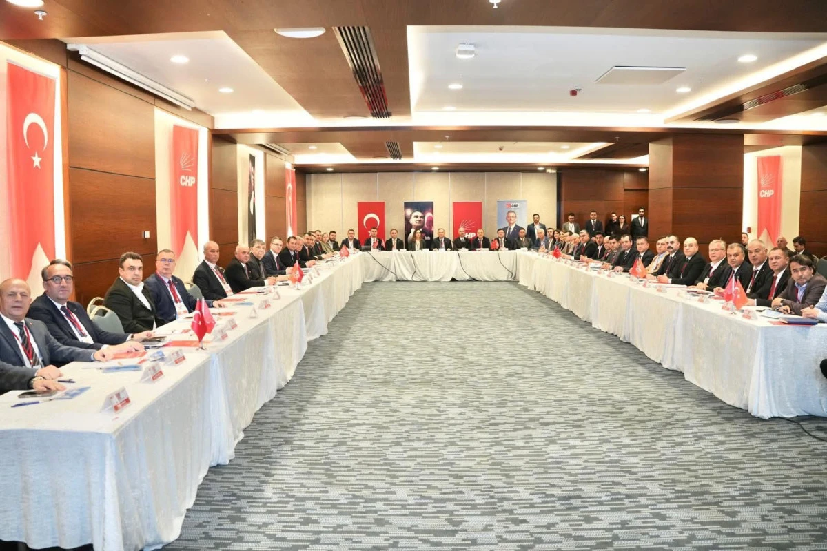 &Ccedil;orlu'da CHP'nin "Trakya belediye başkanları &ccedil;alıştayı" yapıldı